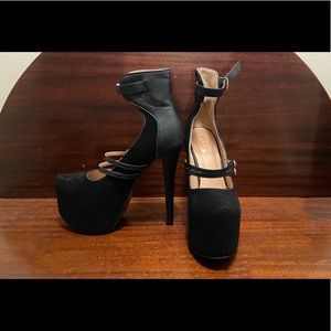 Glaze High Heels